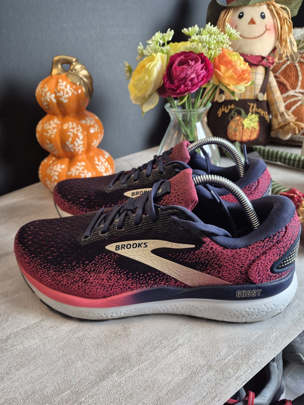 Brooks Ghost 16 Women's Running Shoes - Pink/Navy.Size 11